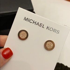 Michael Kor’s Rose Gold Earings MKJ2743791